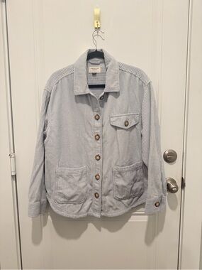 AE Corduroy Button Up